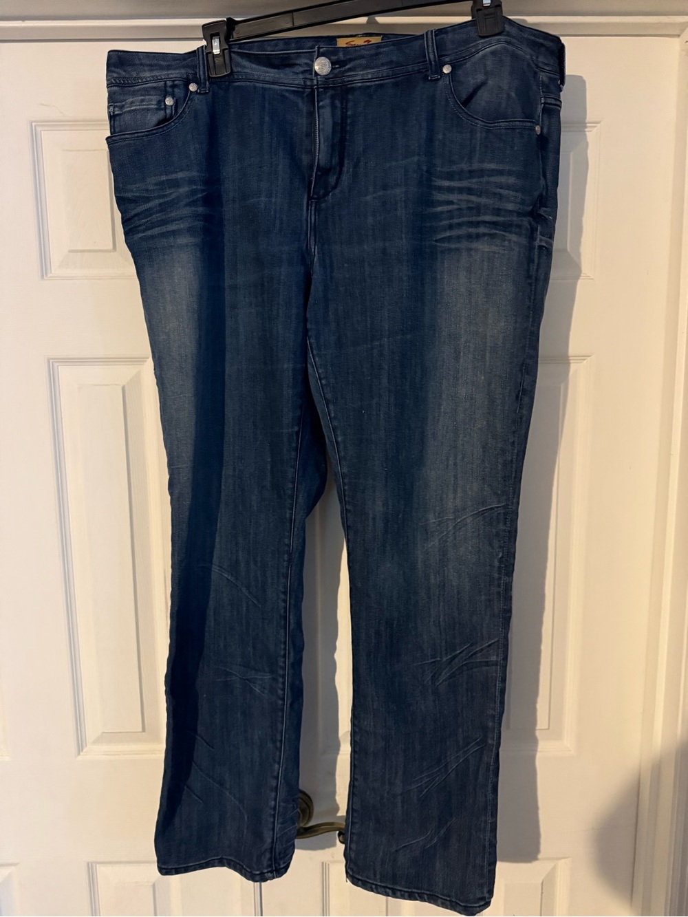 Seven7 Women's Boot Cut Jeans in Dark Blue Wash size 24w